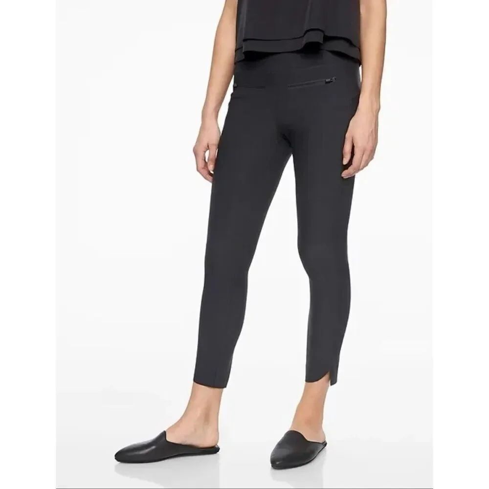 Athleta Women's Size S Black Stellar Cropped Zip Pocket Pant Activewear Office